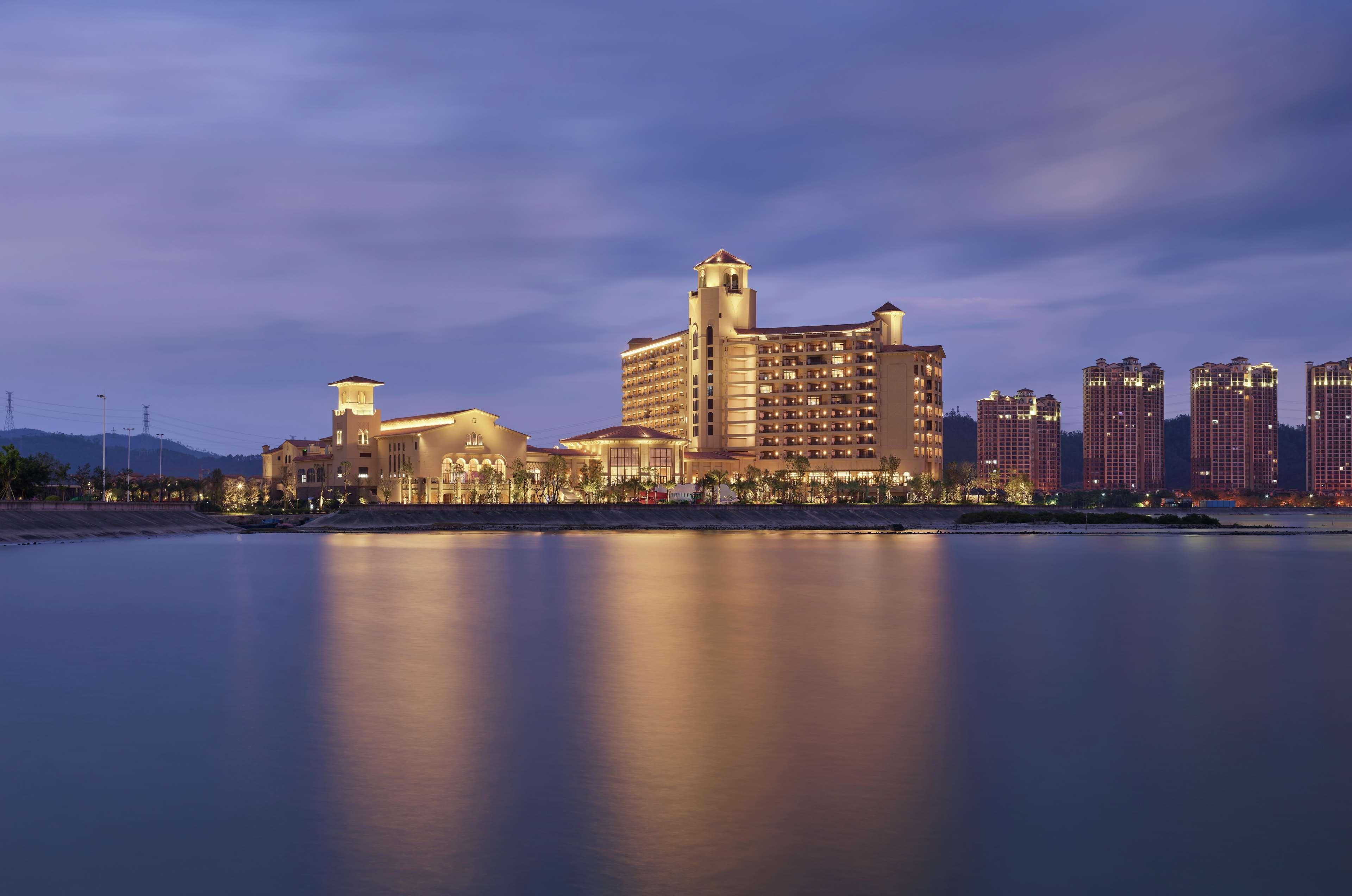 Doubletree By Hilton Huidong Resort Huizhou  Exterior foto
